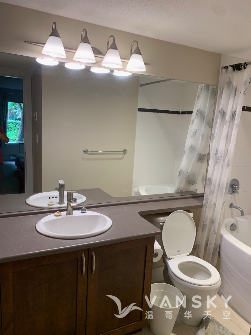 260727160128_master bath.JPG